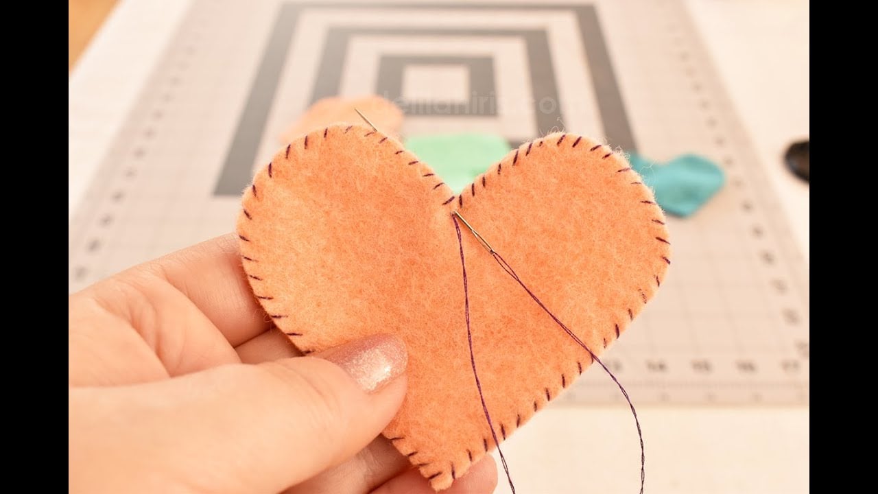 Best Hand Sewing Stitches For Hand Sewing Felt: Whip Stitch