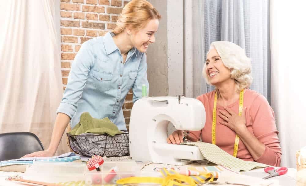 How To Sew A Four-Corner Bag! Full Guide 5 Depositphotos 135570104 S