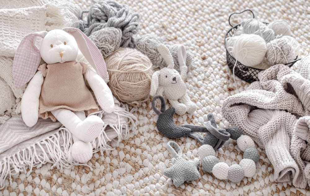 How To Sew Up A Stuffed Animal For Tears and Safekeeping 4 Depositphotos 356958210 S