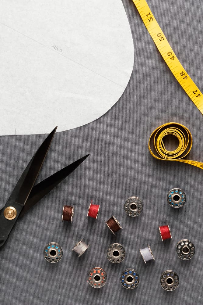 tailoring items arrangement top view