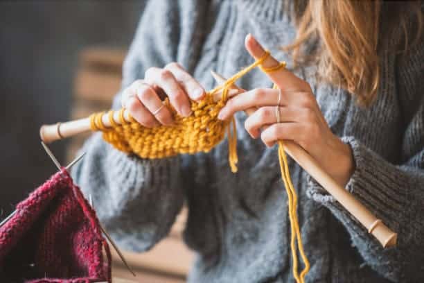 A Beginners Guide to How to Sew with Knit Fabrics 6 how to sew with knit fabrics