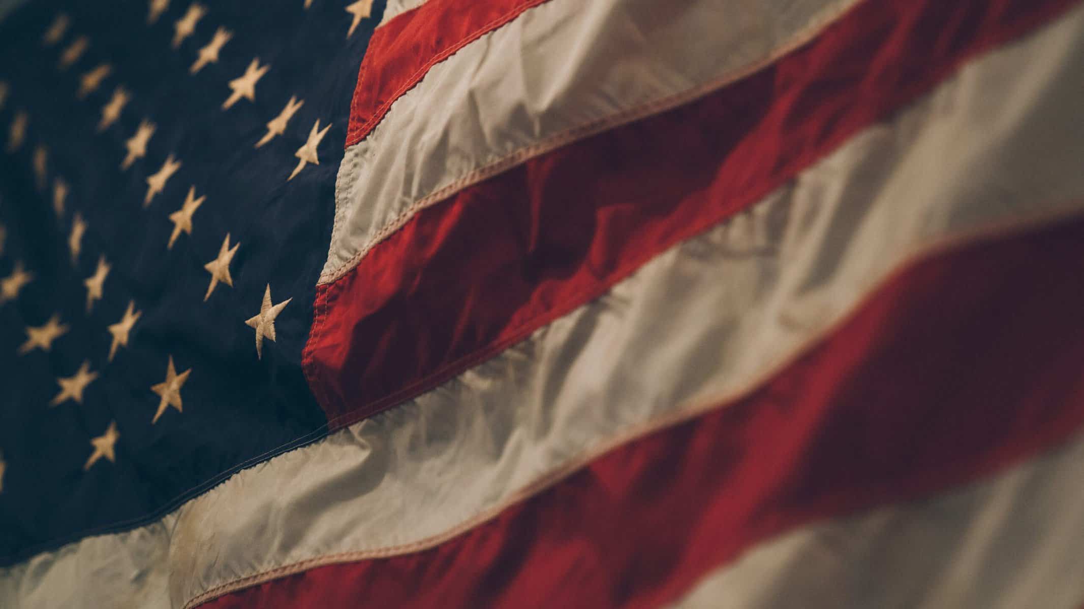 how to sew a flag